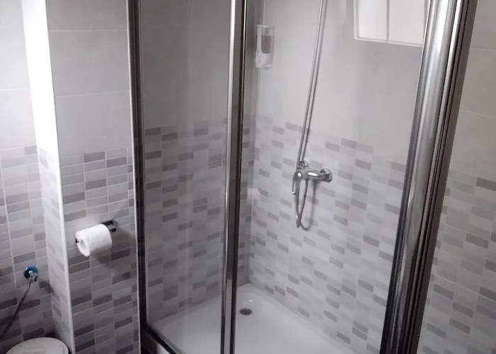 Pensión San Antón 3*